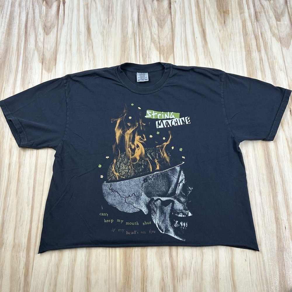 String Machine Indie Rock Band Women's XL Black Mouth Shut Fire Crop T Shirt